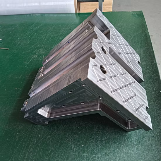 Pièces d'usinage CNC en aluminium de précision personnalisée/Assemblée de pièces en aluminium de l'industrie aérospatiale